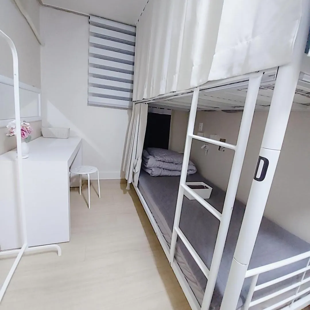 Funwave Guest House Pusan