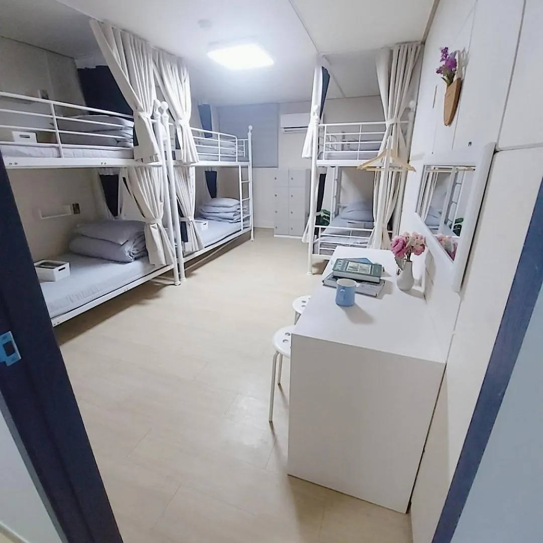 Funwave Guest House Μπουσάν Νότια Κορέα