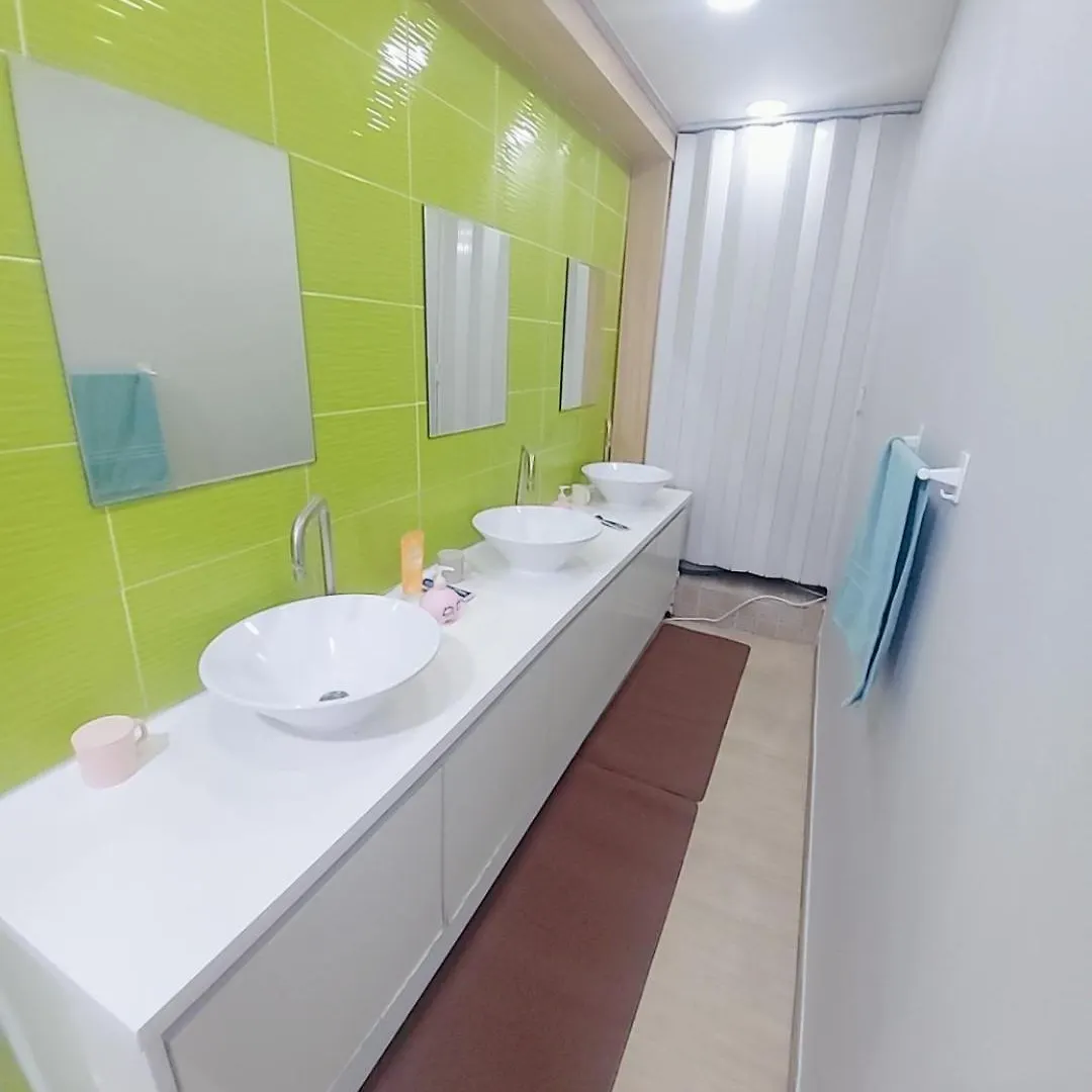 Funwave Guest House Μπουσάν